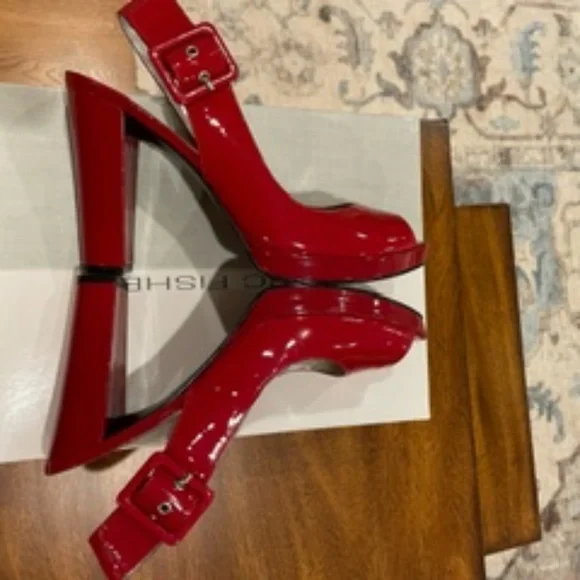 Marc Fisher - Maraya - Medium Red Patent Heels - Size 8.5 M - Picture 3 of 8